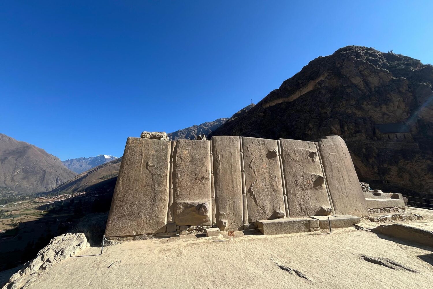 Sacred Valley + Machu Picchu Tour 2 Days